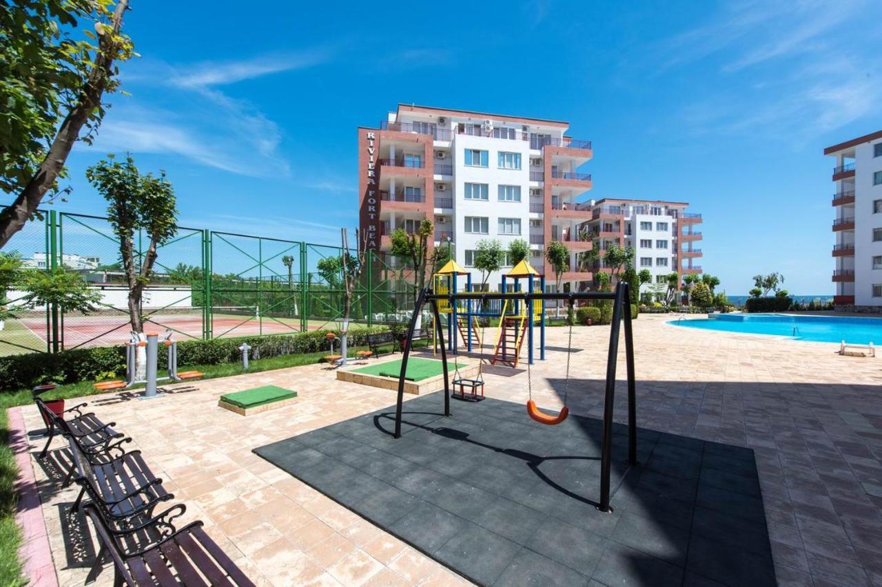 Gt Riviera Fort Beach Apartments Равда Экстерьер фото